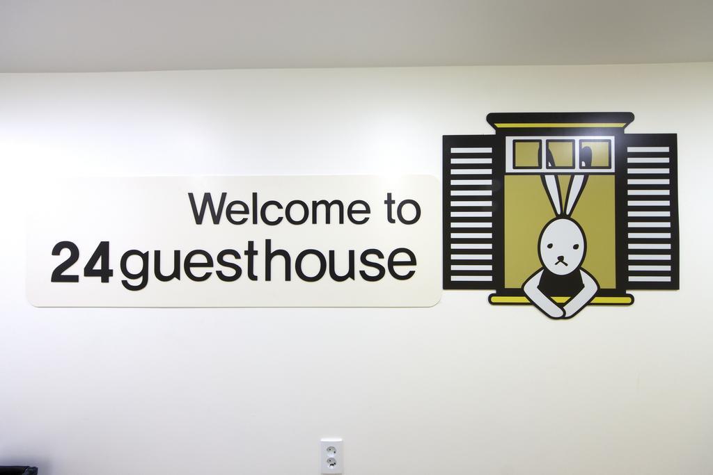24 Guesthouse Myeongdong Town Seoul Exterior photo