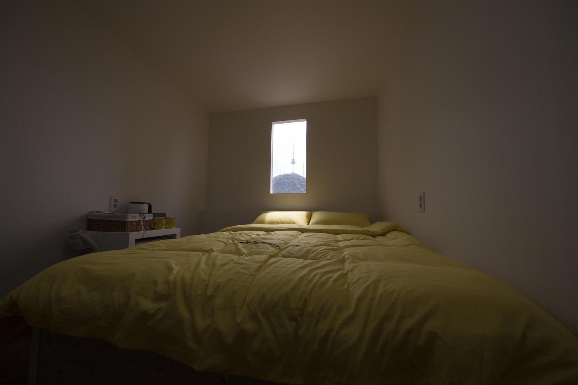 24 Guesthouse Myeongdong Town Seoul Room photo